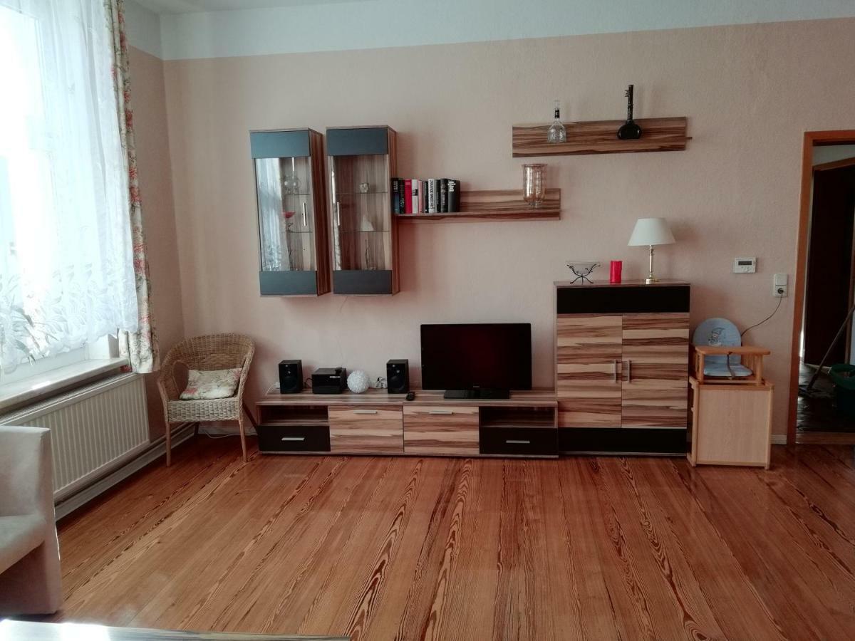 Ferienwohnung Am Torbogen Nr.2 Luebbenau Luaran gambar